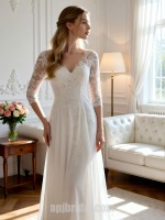 Elegant Floor-Length Wedding Dress with Lace Bodice and Ethereal Tulle Skirt