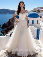 Romantic Off-the-Shoulder Tulle Wedding Dress: Sweetheart Lace Hem A-Line Gown