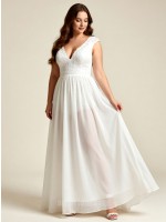 White Plunging V-Neck Lace Patchwork Form-Fitting Floor-Length Flowing Tulle Wedding Gown