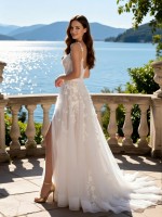 Romantic 3D Floral A-Line Wedding Dress with Sweetheart Neckline, Spaghetti Straps & High Slit Tulle Skirt