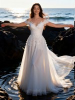 APJbridal Romantic Off-the-Shoulder Lace Applique A-Line Wedding Dress | Sweetheart Neck High Slit Tulle Train Bridal Gown for Beach & Outdoor Weddings