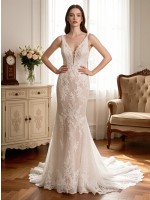 APJbridal 高端定制深V领鱼尾蕾丝婚纱 | 浪漫复古风主婚纱 | 适用于教堂/庄园婚礼